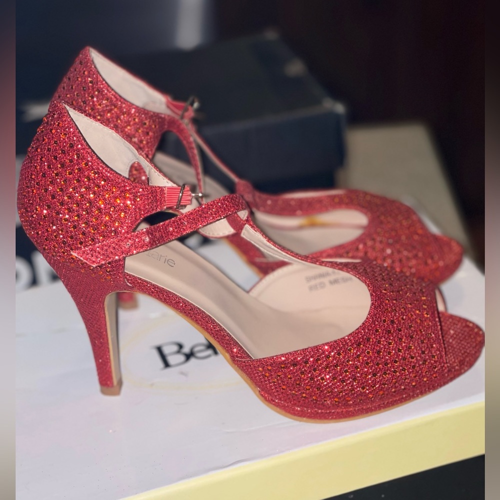 Bella Marie Heels 👠 Size 8